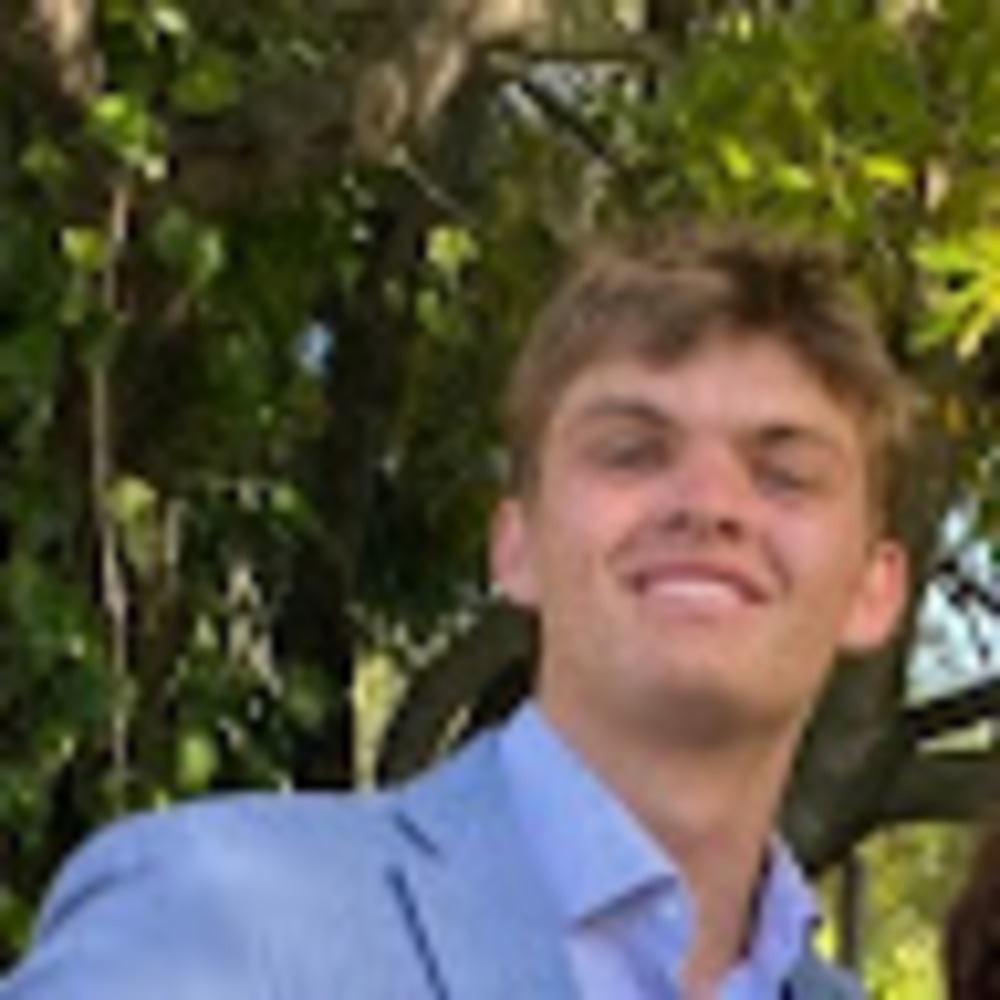 Meet your Posher, Max